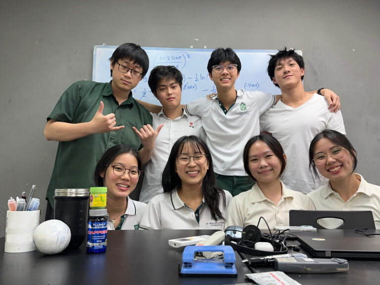 WhatsApp-Image-2025-10-04-at-21.44